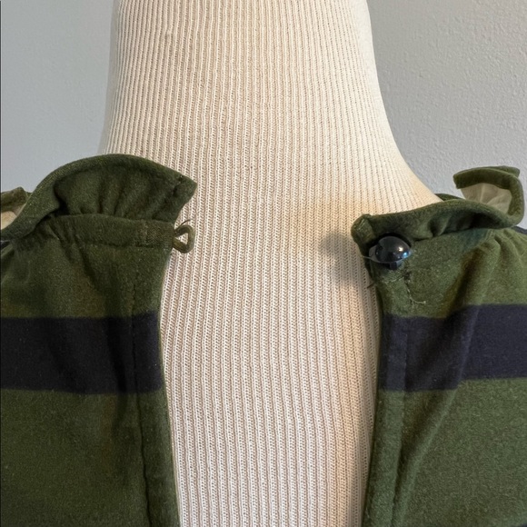 LULAROE BLACK AND GREEN CLARA TOP SIZE S - Picture 2 of 3